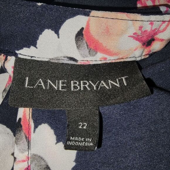 Lane Bryant Floral Flutter Sleeve Blouse Top Size 22 - Picture 6 of 7